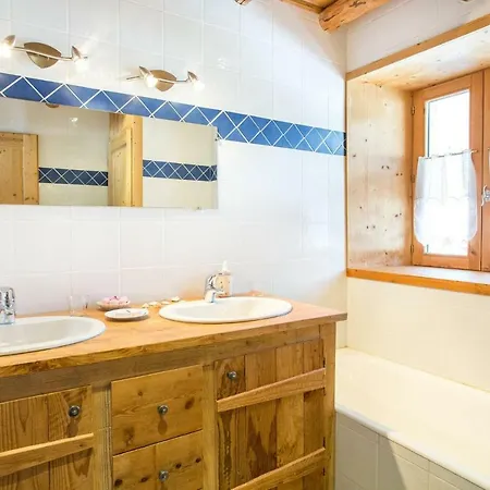 Appartement Facing Mont Blanc *