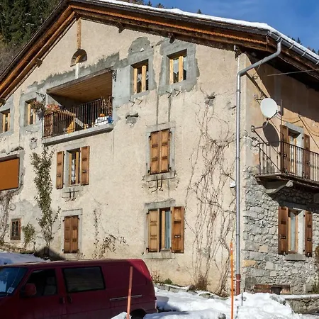 Apartment Facing Mont Blanc