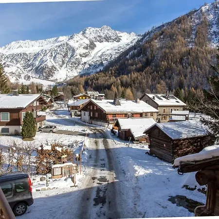 Facing Mont Blanc Apartment