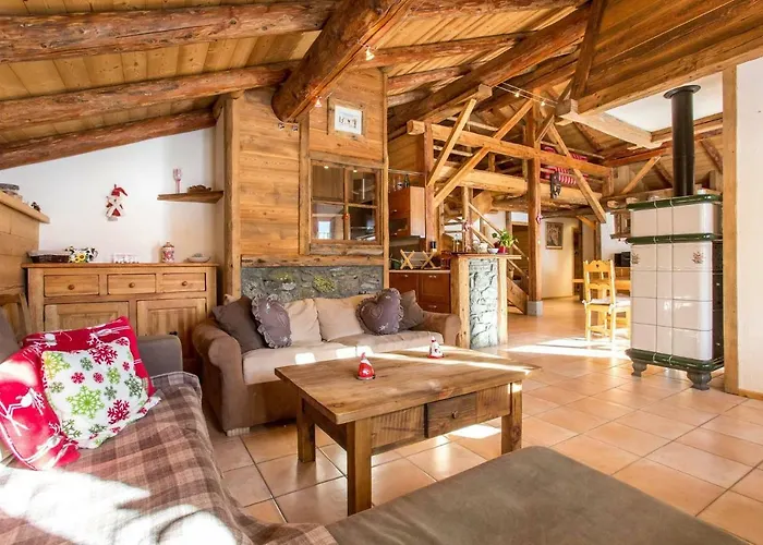 Facing Mont Blanc * شامونكس